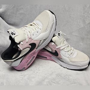 NIKE EXCEE - WHITE/BLACK/PINK - 9.5W
